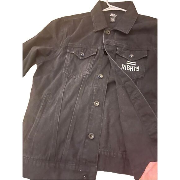 Denim jean jacket- social collision - Picture 7 of 12